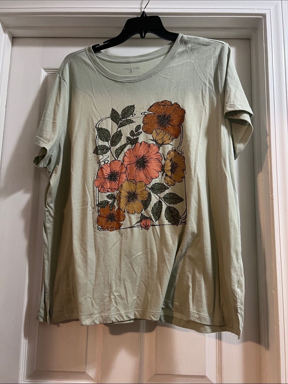 Maurices mint green short sleeve tee with floral print